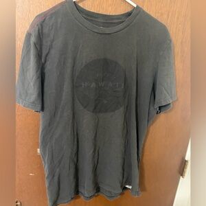 RVCA Black Short-Sleeve Graphic Crew Tee Hawaii